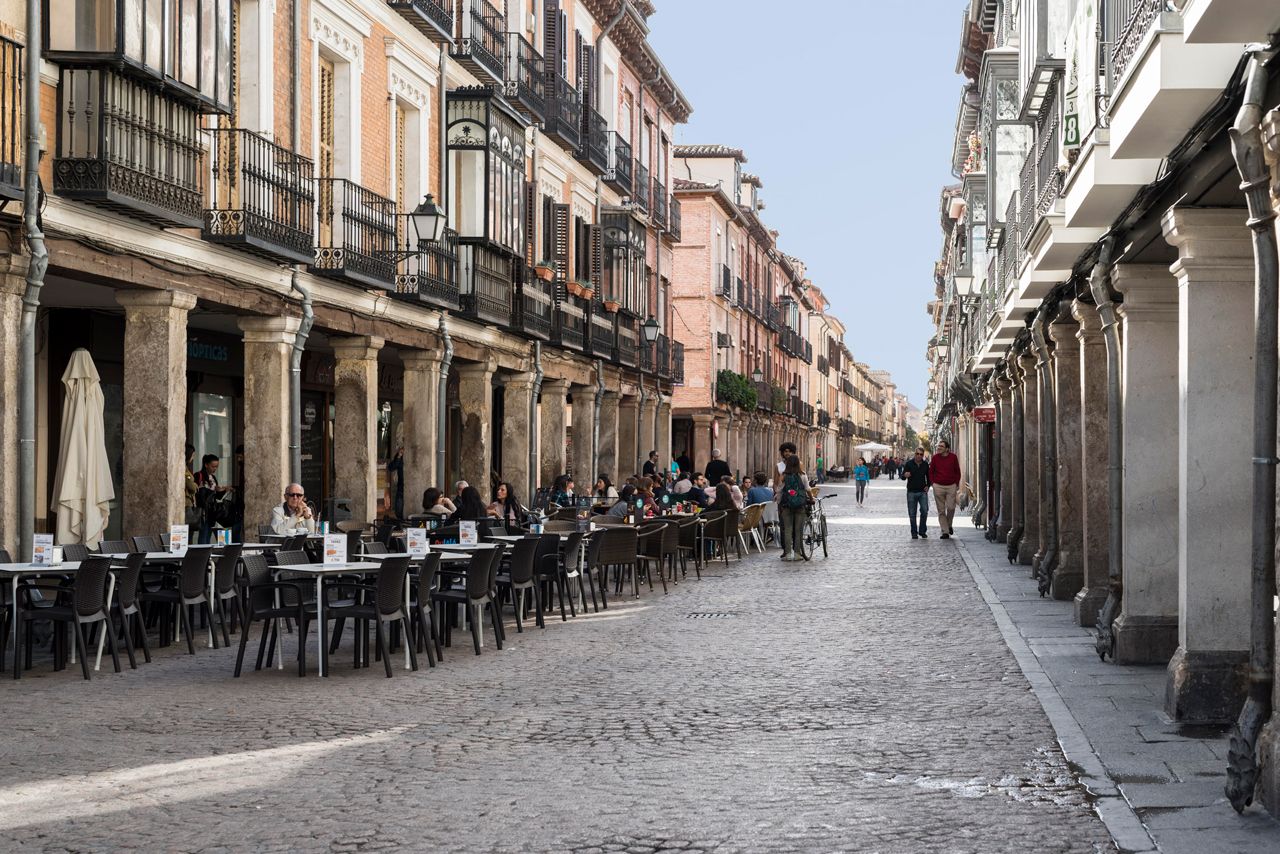 Alcalá de Henares, Calle Mayor - ©Hugo Fernández_Comunidad de Madrid