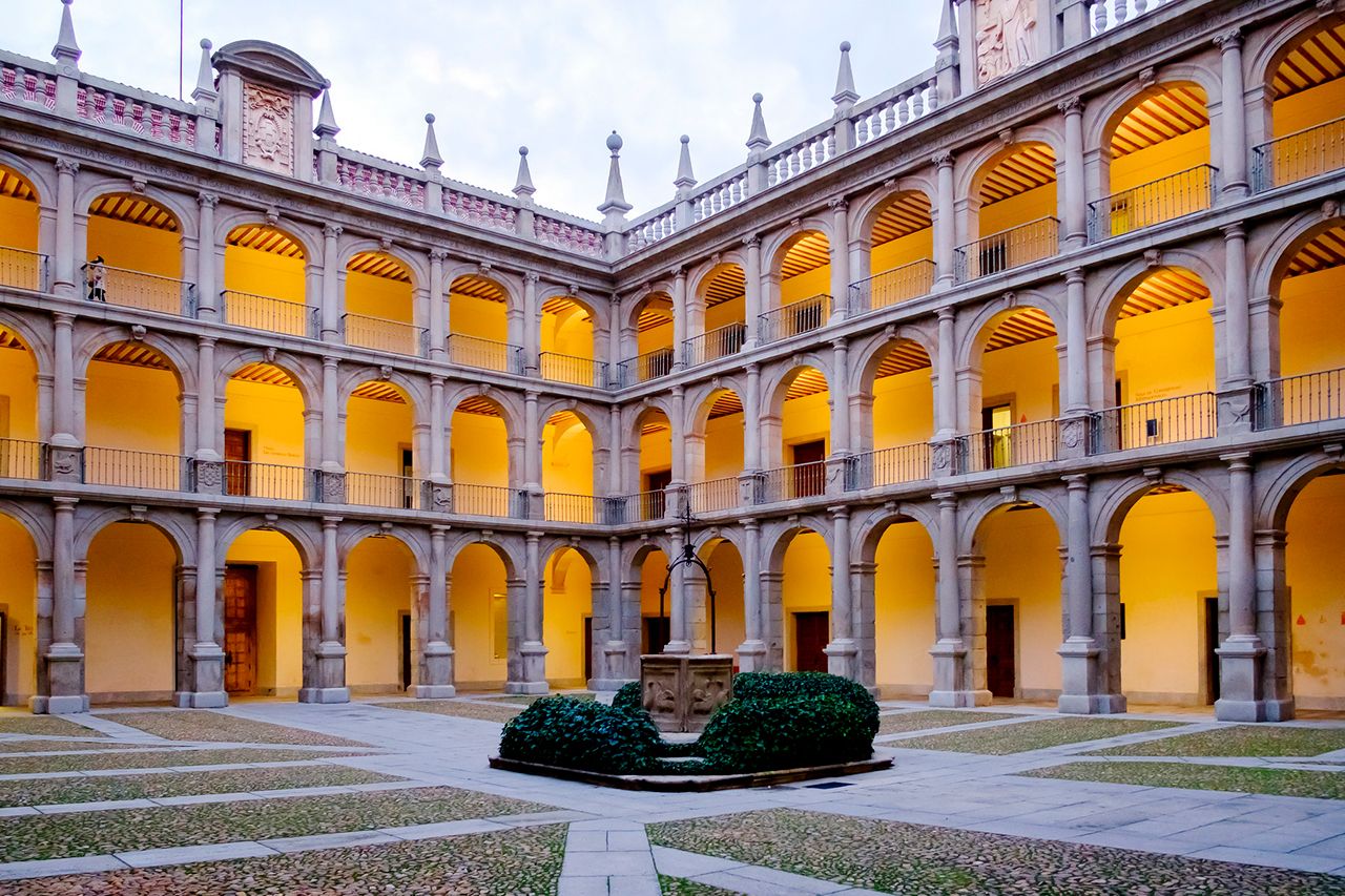 Universidad de Alcalá - ©Adobe Stock / Comunidad de Madrid