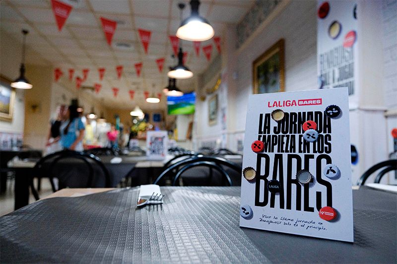 Los bares vuelven a convertirse cada jornada en uno de los principales puntos de encuentro para seguir LALIGA - Foto: LALIGA