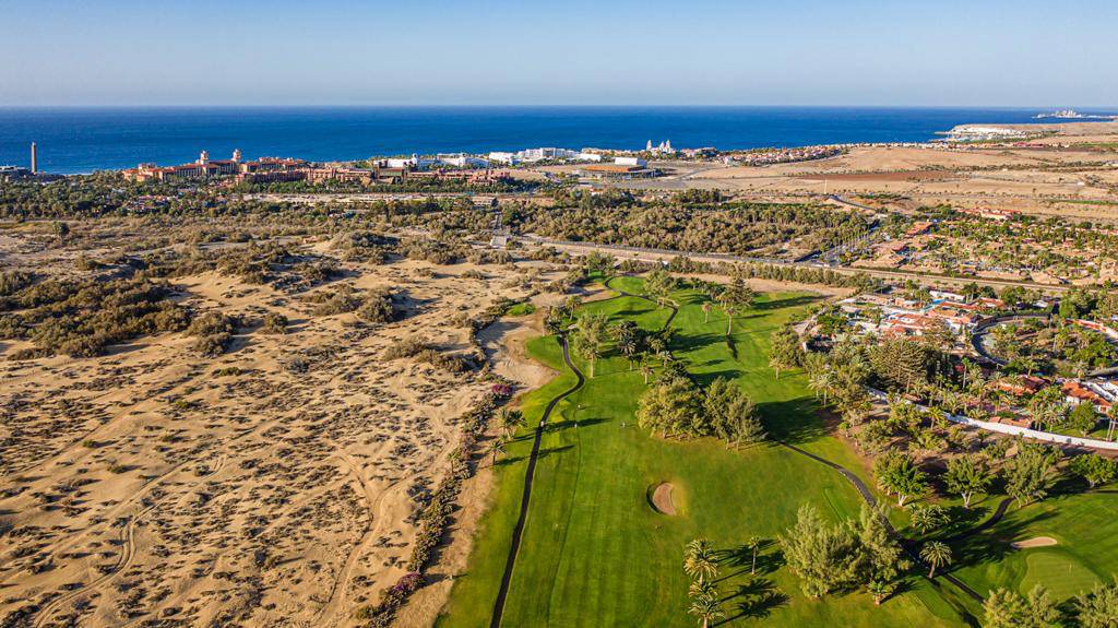 Riego golf Canarias.